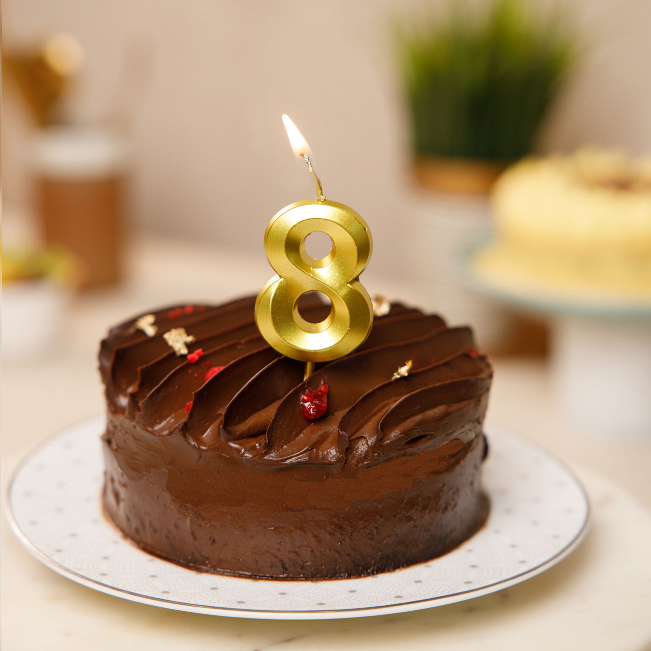 बर्थडे नंबर कैंडल फैन्सी 8 नं(Birthday Number Candel Fancy 8 No.)